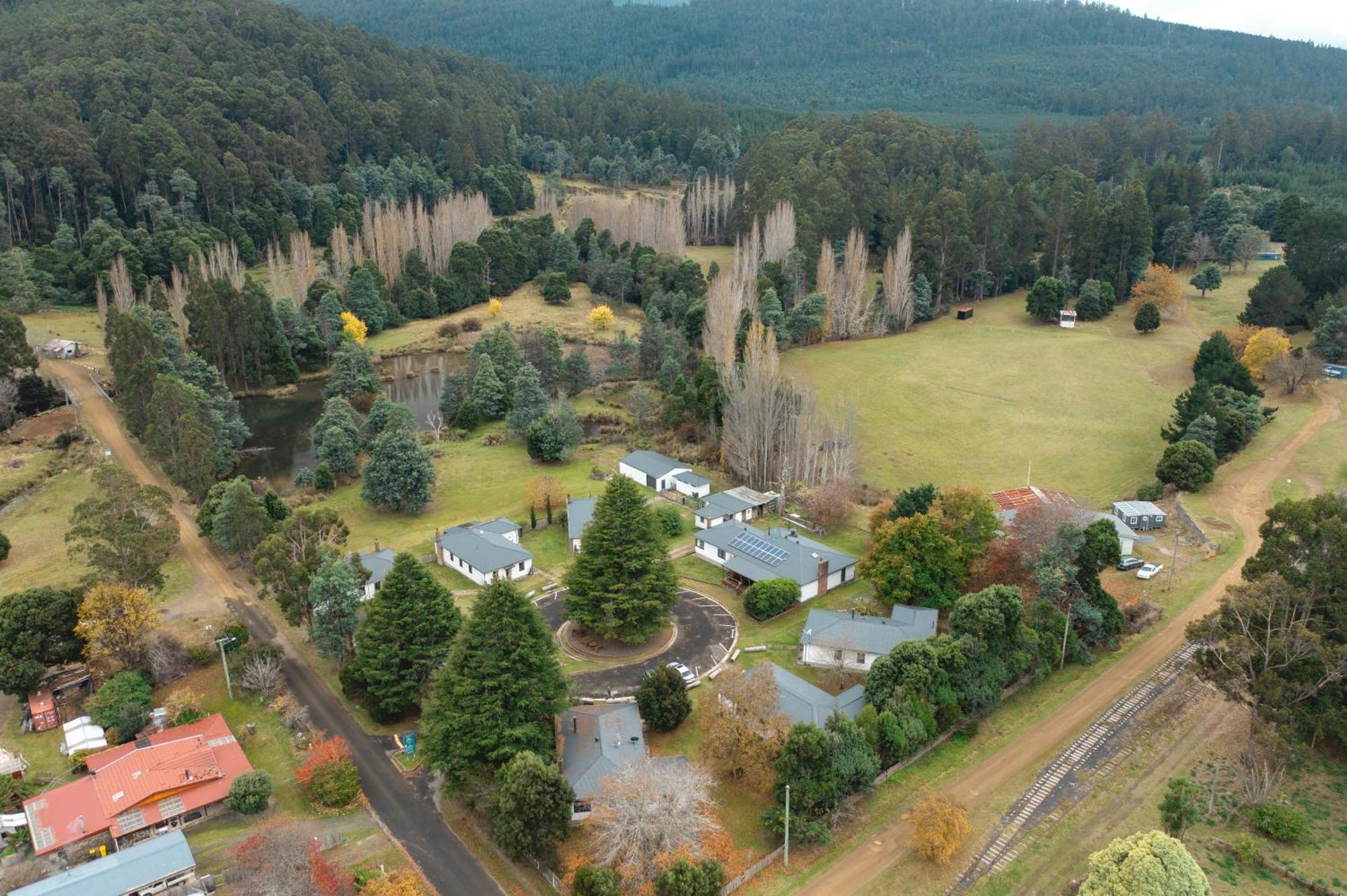 Maydena Lodge Buitenkant foto